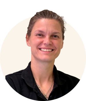 Drs. Nina van Broekhoven (GPCertDI)